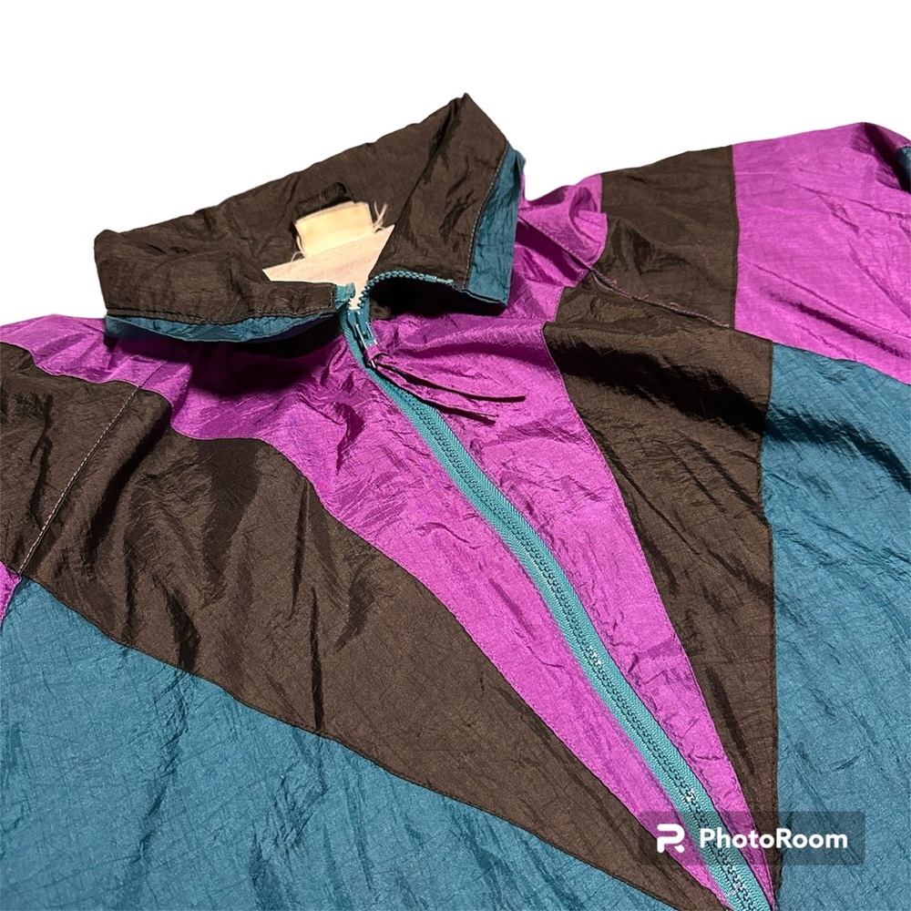 Vintage 90’s windbreaker boxy fit size medium - Picture 2 of 3
